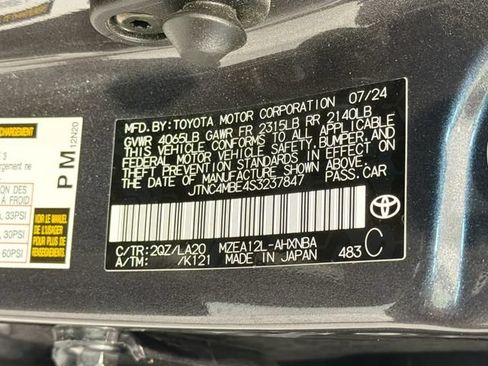 Used 2025 Toyota Corolla XSE FWD image 26