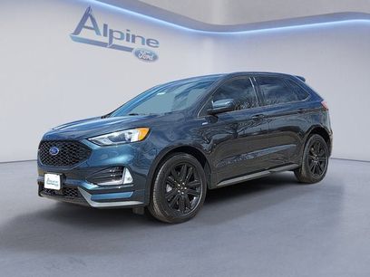 New 2024 Ford Edge ST-Line w/ Class II Trailer Tow Package