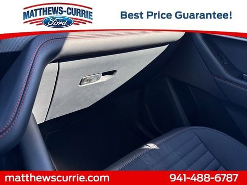 New 2026 Ford Explorer ST-Line w/ ST-Line Street Pack image 24