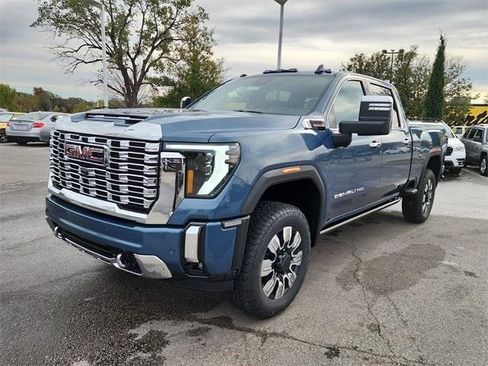 New 2026 GMC Sierra 2500 Denali w/ Denali Reserve Package image 10