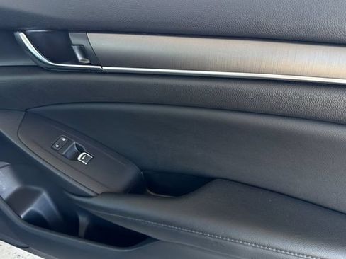 Certified 2022 Honda Accord LX image 21
