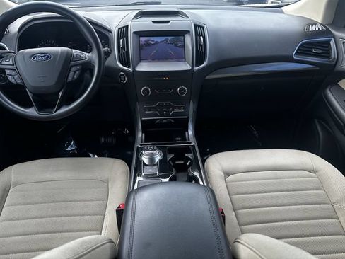 Certified 2020 Ford Edge SE FWD image 15