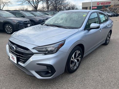 Certified 2025 Subaru Legacy Premium w/ Popular Package #1A image 3