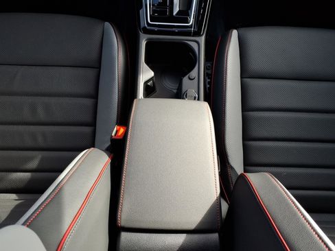 New 2026 Volkswagen GTI SE image 16