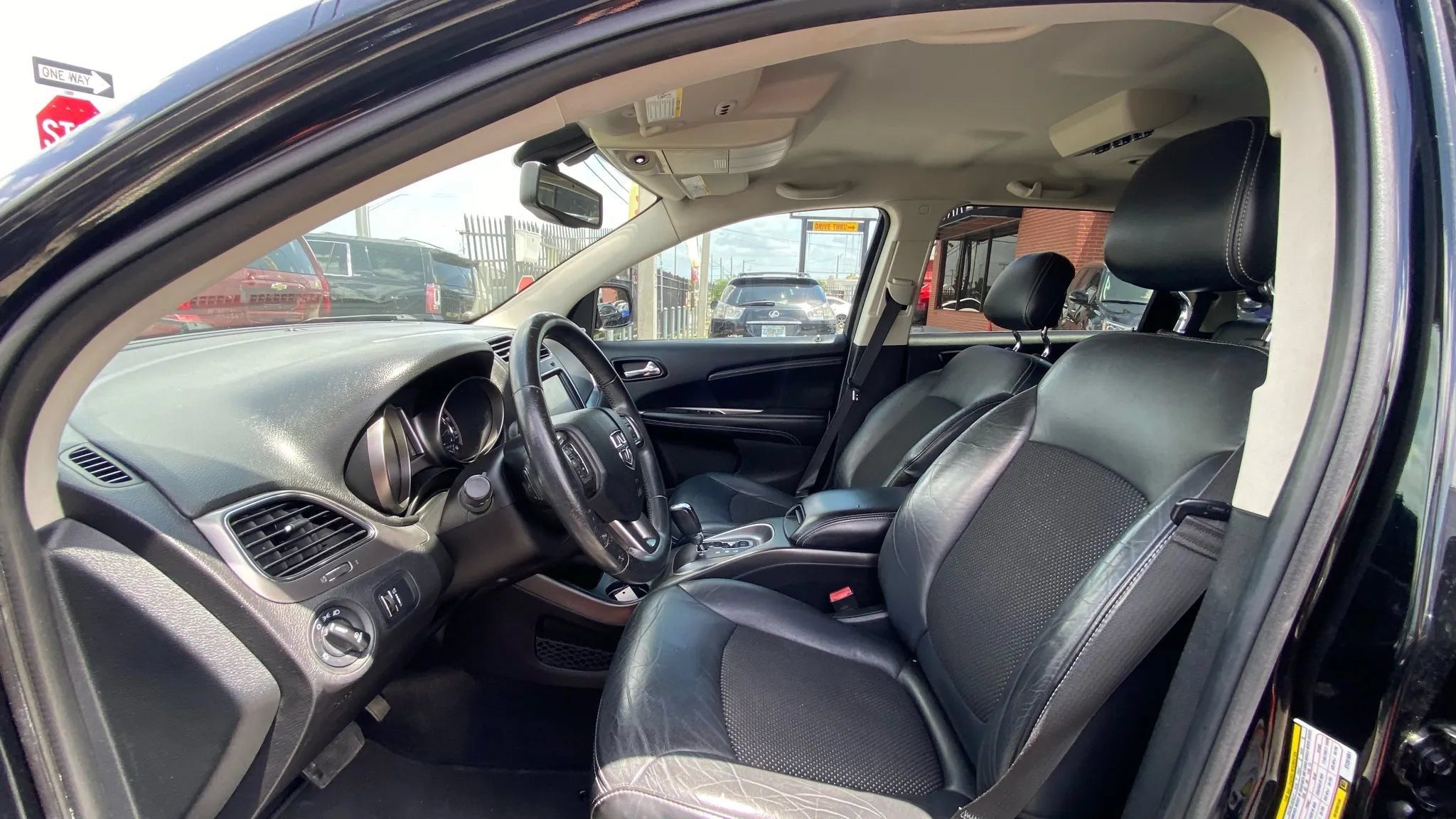 Used 2014 Dodge Journey Crossroad w/ Flexible Seating Group FWD image 13