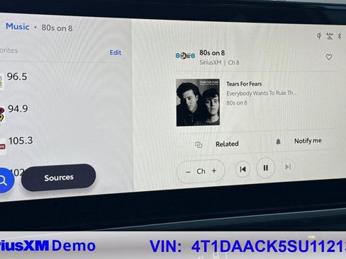 Used 2025 Toyota Camry XSE image 34