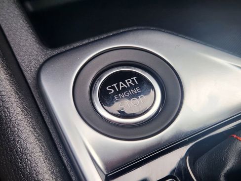 Used 2025 Nissan Sentra SR image 20