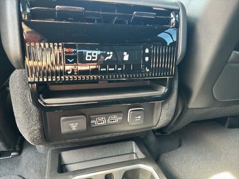 New 2026 Jeep Grand Wagoneer Limited AWD/4WD image 50