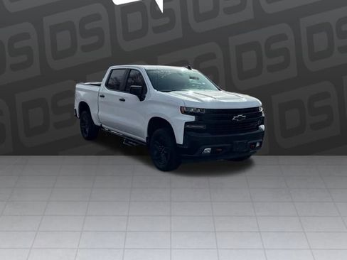 Used 2021 Chevrolet Silverado 1500 LT Trail Boss w/ Convenience Package II AWD/4WD image 6