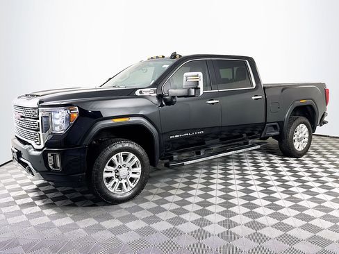 Used 2021 GMC Sierra 3500 Denali w/ Denali Ultimate Package image 4