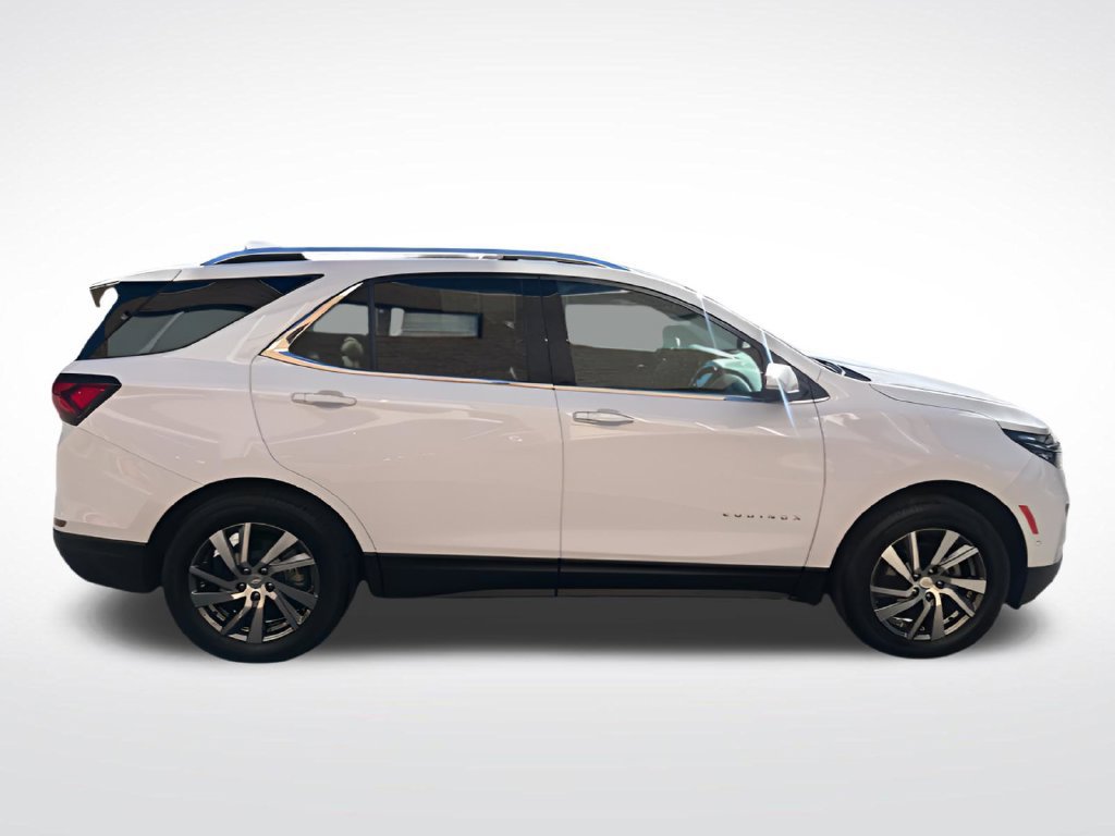Used 2024 Chevrolet Equinox Premier AWD/4WD image 8