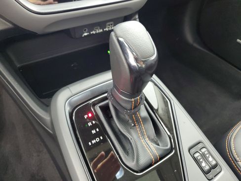 Used 2025 Subaru Crosstrek 2.5i Limited w/ Crosstrek Mirror Package image 19