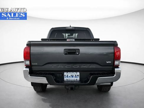 Used 2019 Toyota Tacoma TRD Off-Road image 6