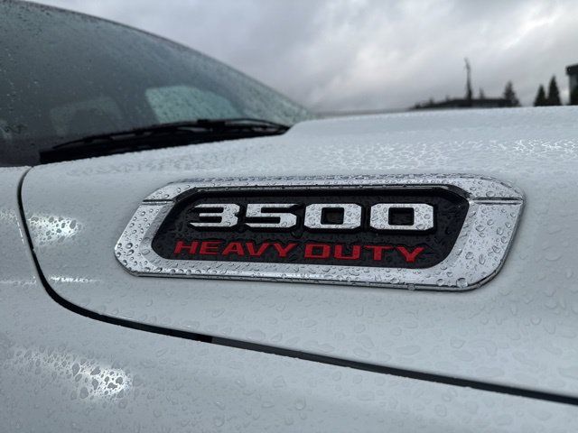 Used 2024 RAM 3500 Big Horn AWD/4WD image 10