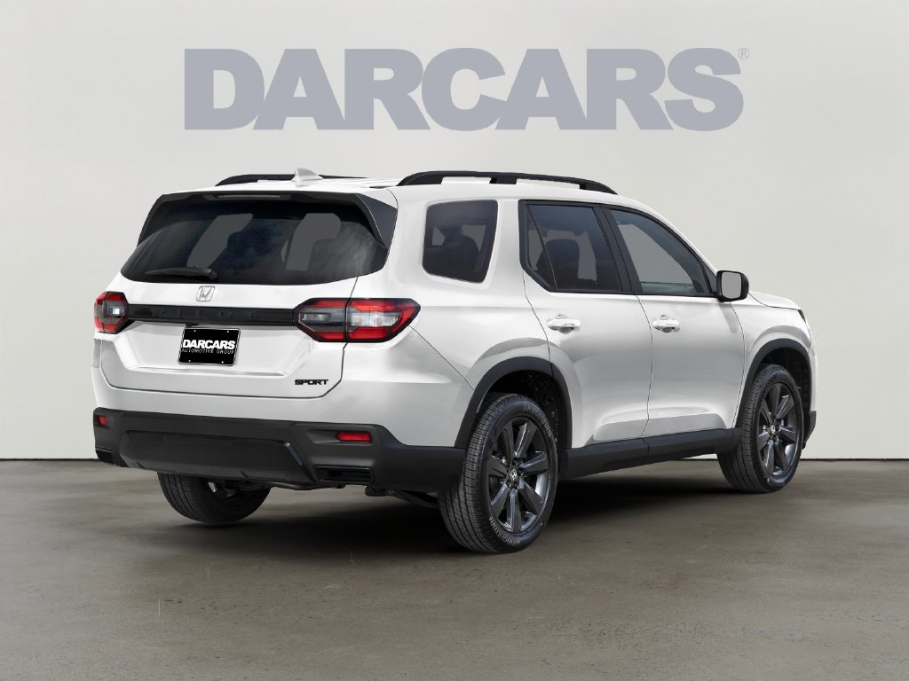 New 2026 Honda Pilot Sport image 3