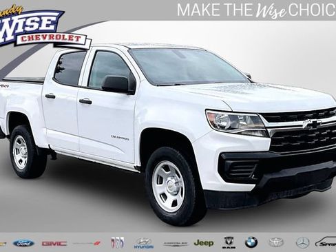 Used 2022 Chevrolet Colorado W/T w/ WT Convenience Package AWD/4WD image 1