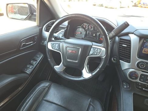 Used 2020 GMC Yukon XL SLT w/ Open Road Package image 33