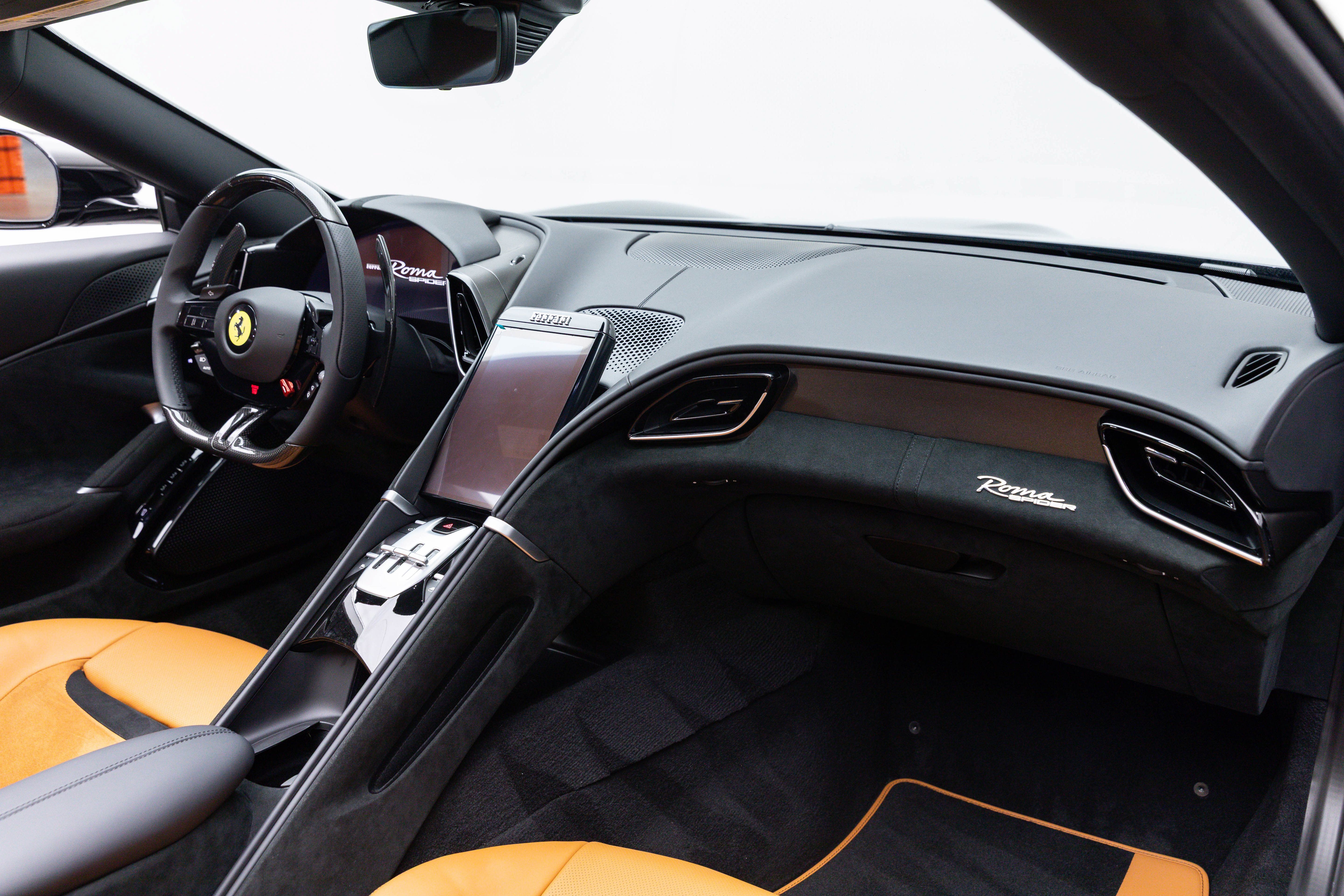 Certified 2026 Ferrari Roma Spider RWD image 37
