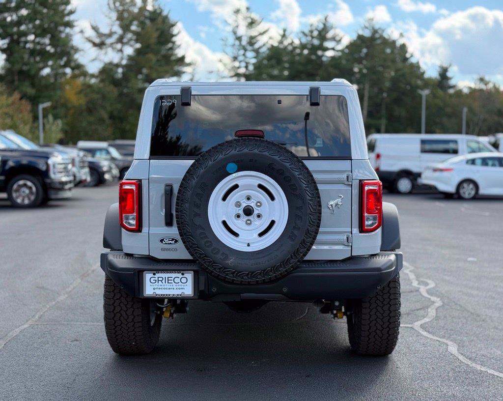 New 2026 Ford Bronco Heritage Edition AWD/4WD image 5
