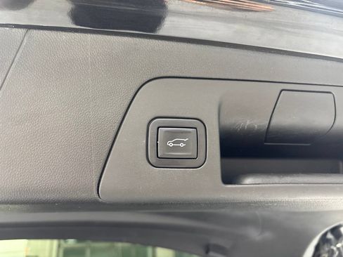 Used 2023 Buick Envision Essence w/ Sport Touring Package AWD/4WD image 48
