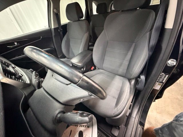 Used 2016 Kia Sorento FWD w/ LX Convenience Package image 5