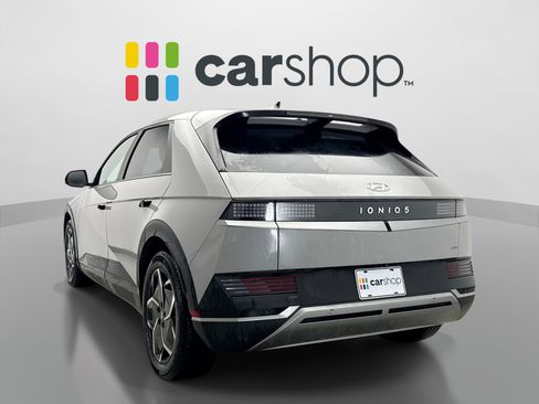 Used 2024 Hyundai Ioniq 5 SEL AWD/4WD image 3