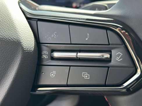 New 2026 Chevrolet Traverse RS w/ LPO, Floor Liner Package image 25