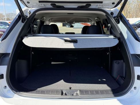 Used 2024 Mitsubishi Outlander SE image 14