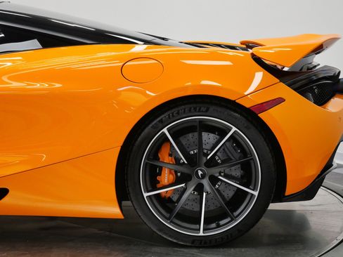 Used 2022 McLaren 720S Performance RWD image 56