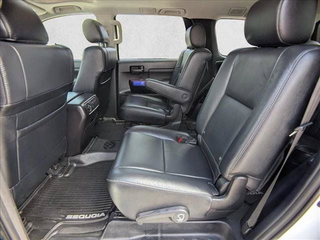 Used 2018 Toyota Sequoia TRD Sport AWD/4WD image 20