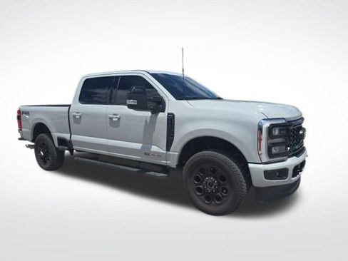 Certified 2025 Ford F250 Lariat w/ Lariat Ultimate Package AWD/4WD image 1