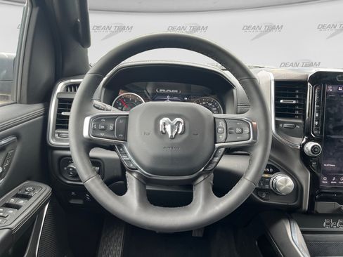 Used 2026 RAM 1500 Laramie AWD/4WD image 12
