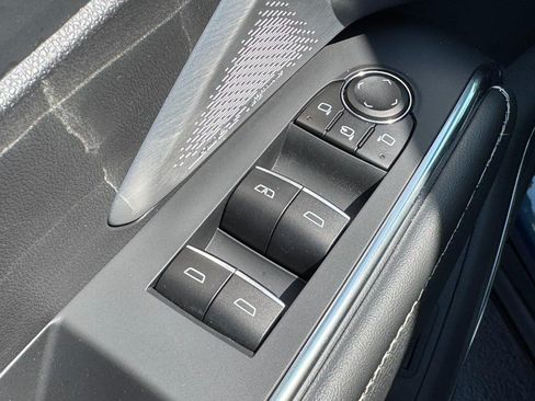 Used 2025 GMC Acadia Denali w/ Super Cruise Package FWD image 25