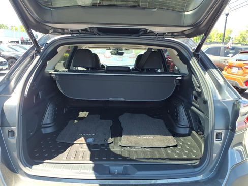 Certified 2025 Subaru Outback Limited XT AWD/4WD image 12