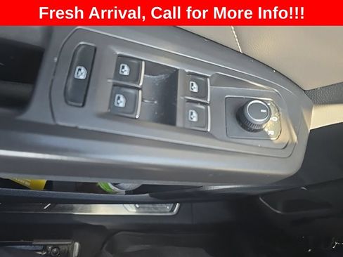 Used 2022 Volkswagen Atlas Cross Sport SE AWD/4WD image 24