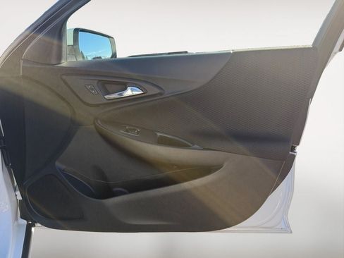 Used 2022 Chevrolet Malibu RS FWD image 25
