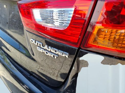 Used 2017 Mitsubishi Outlander Sport LE AWD/4WD image 5