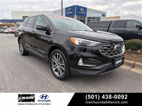 Used 2022 Ford Edge Titanium image 1