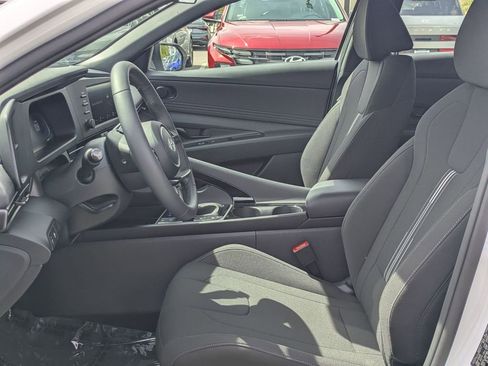 New 2026 Hyundai Elantra SEL Sport Premium FWD image 14