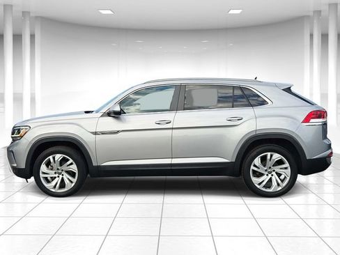 Used 2021 Volkswagen Atlas Cross Sport SEL AWD/4WD image 2