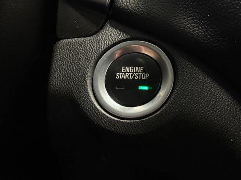 Used 2022 Chevrolet Equinox LT AWD/4WD image 38