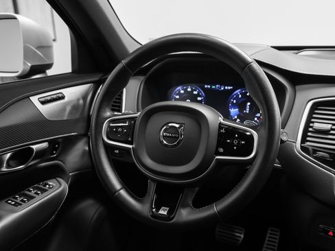 Used 2019 Volvo XC90 T6 R-Design w/ Advanced Package image 39