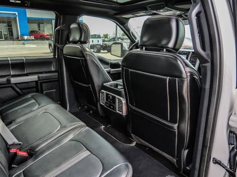 Used 2019 Ford F150 Platinum w/ Equipment Group 701A Luxury image 24