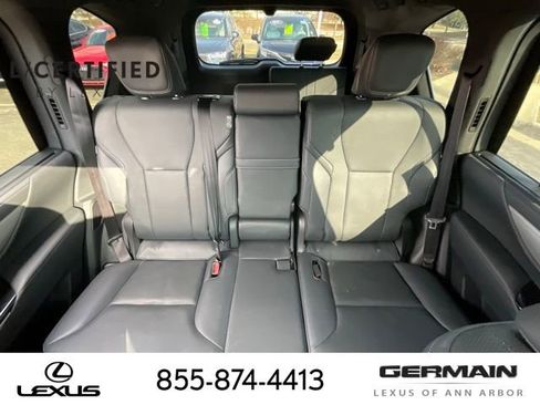 Used 2025 Lexus LX 700h F Sport image 16
