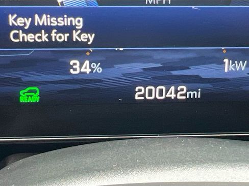 Used 2025 Chevrolet Equinox EV LT w/ Convenience Package FWD image 12