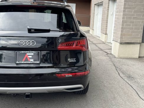 Used 2018 Audi Q5 2.0T Premium Plus w/ Premium Plus Package AWD/4WD image 6
