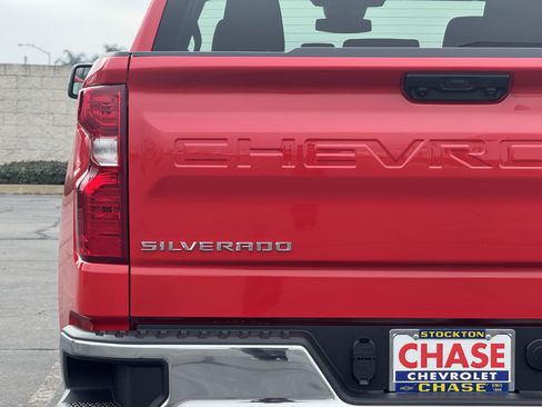 New 2026 Chevrolet Silverado 1500 LT image 7