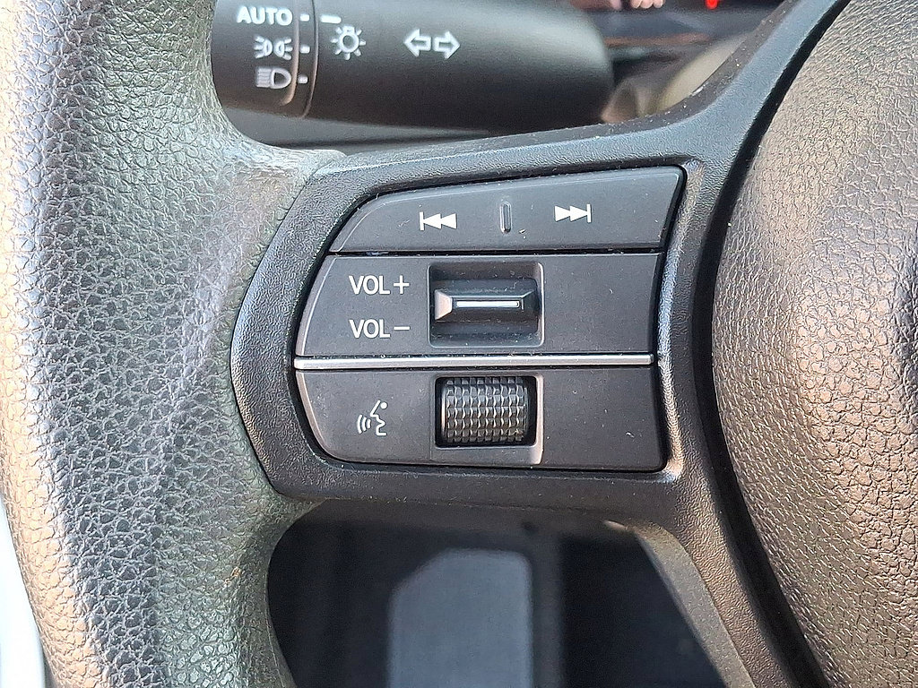 Used 2023 Honda Accord EX image 23