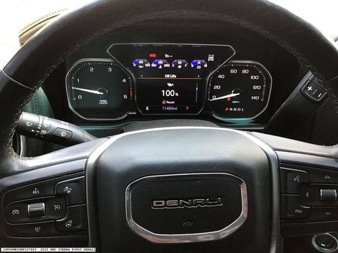 Used 2022 GMC Sierra 3500 Denali AWD/4WD image 13