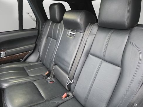 Used 2016 Land Rover Range Rover image 13